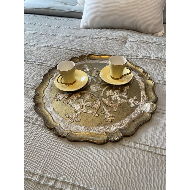 Vintage 1940s Gilded Italian Florentine Round Tray, Made in Italy For Sale - Image 16 of 16