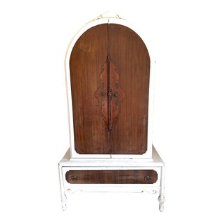 Early 20th Century Antique Armoire For Sale
