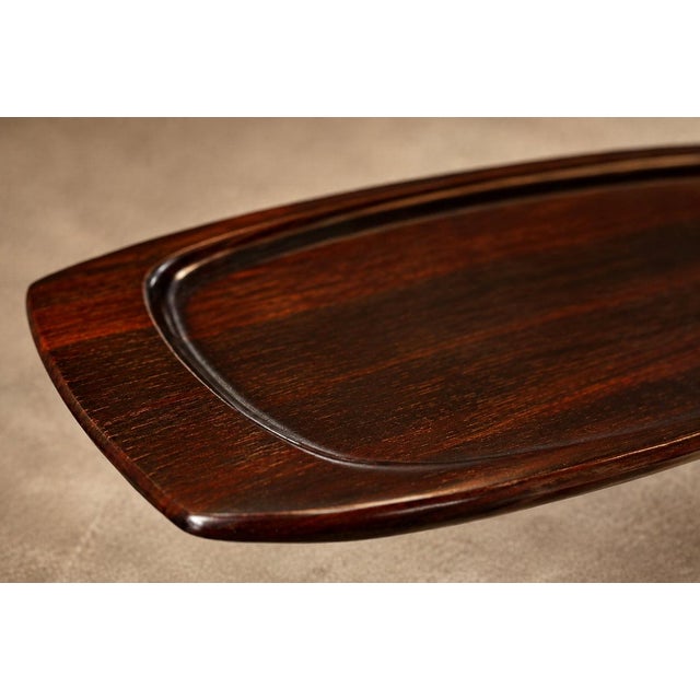Wood Brazilian Modern Model 731 Serving Tray in Rosewood by Jean Gillon for WoodArt, 1960s — Lot 915 For Sale - Image 7 of 18