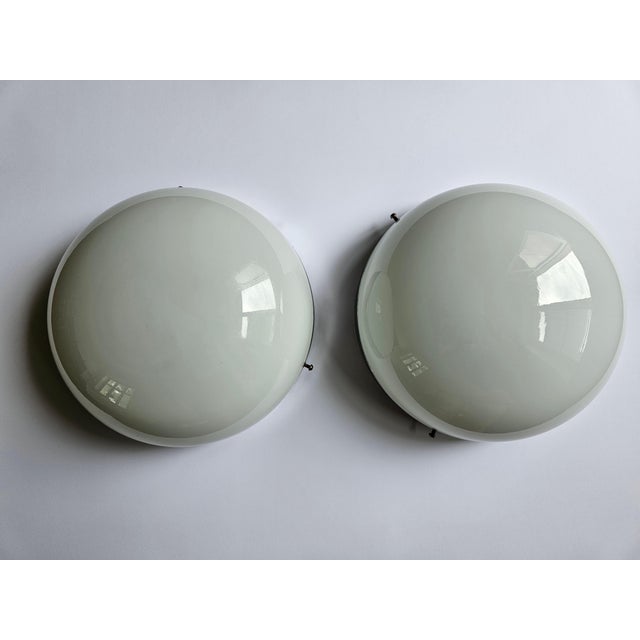 - rare type - rare in pair - bauhaus, art deco, functionalism Up to 250V (Europe/UK Standard).The wiring of this item may...