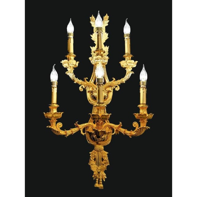 Collection Corona Chandelier in Metal and Crystal by Jago For Sale - Image 4 of 12