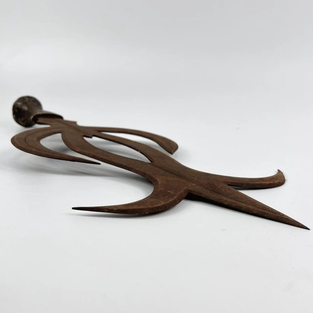 Early 20th Century Ngombe Executioner's Prestige Knife Currency For Sale - Image 4 of 6