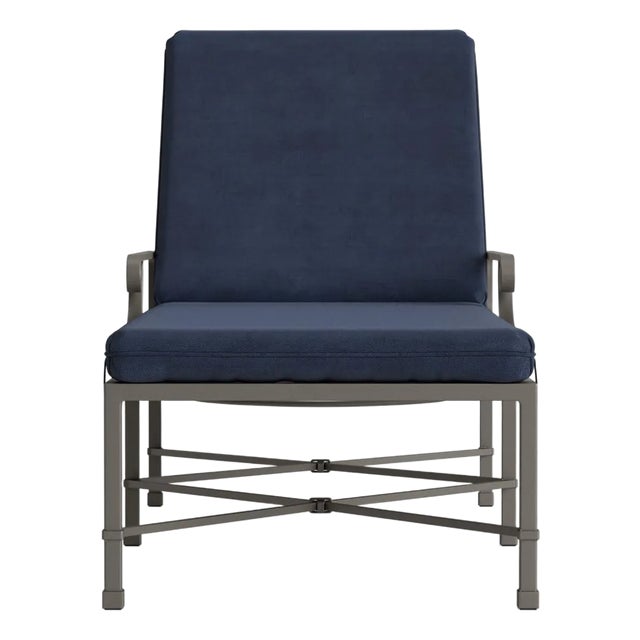 Brown Jordan Venetian Adjustable Chaise Lounge, Mica frame with Fusion Neptune fabric For Sale