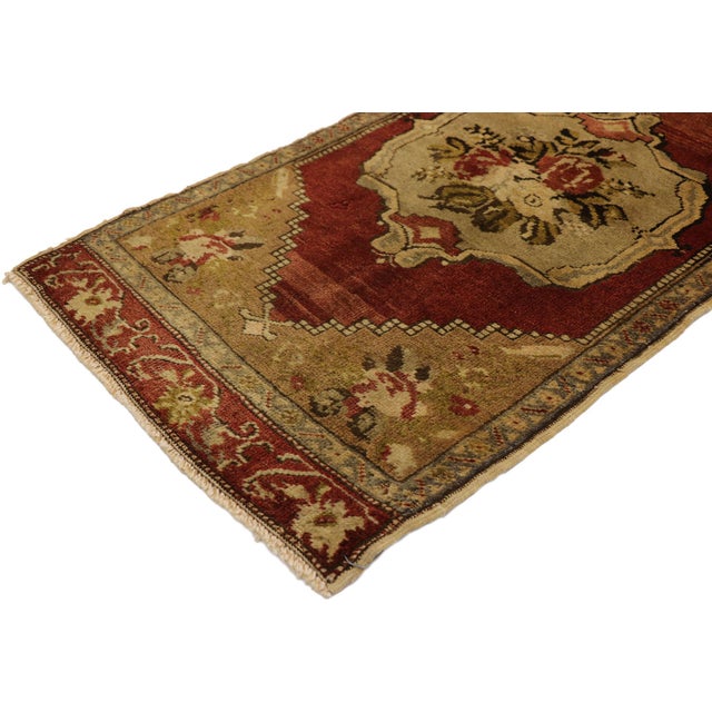 51510 Vintage Turkish Yastik Rug, 01'07 x 03'02. This hand-knotted wool vintage Turkish Yastik rug is a captivating...