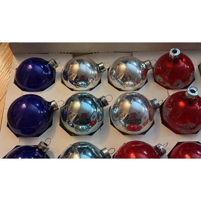 Mid-Century Modern Vintage Mercury Glass Tree Ornaments - Set of 15 For Sale - Image 3 of 11