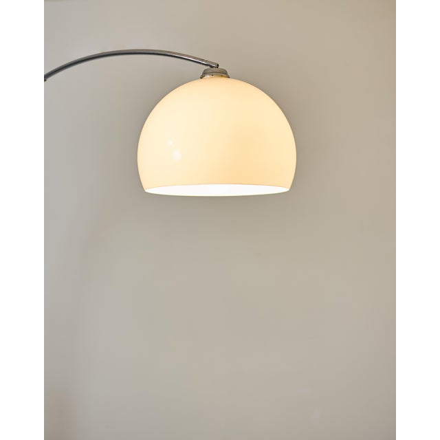 German Chrome Floor Lamp with Marble Base, 1980s For Sale - Image 4 of 5