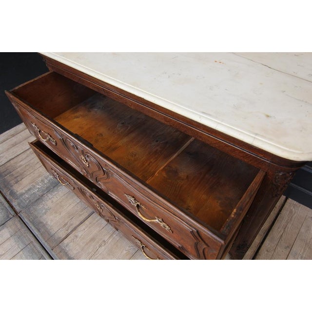 Oak Chest of Drawers with Marble Plate, 1700s For Sale - Image 6 of 18
