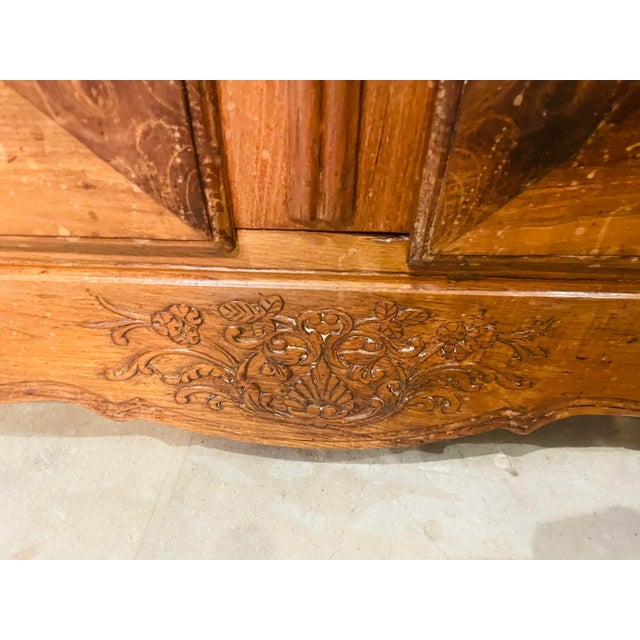 1780's Antique English Walnut Step Back Cupboard Linen Press For Sale - Image 4 of 13