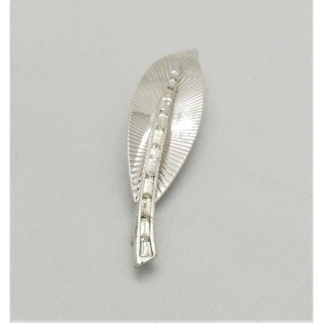 Silver Vintage Late 1950s Signed Boucher Rhodium Plated Rhinestone Leaf Brooch For Sale - Image 8 of 8