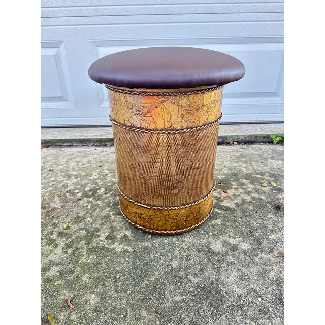 1960s Mid-Century Italian Gilded Metal Storage Ottoman / Vanity Stool - Newly Upholstered For Sale In New Orleans - Image 6 of 12