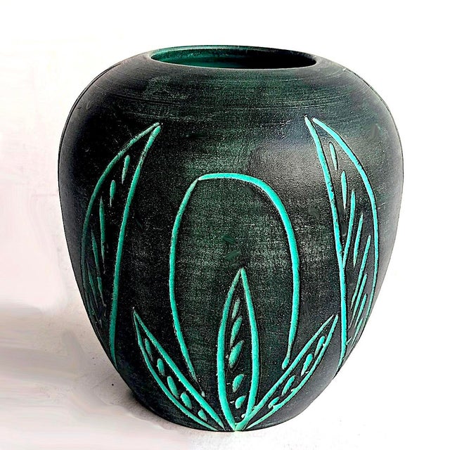 Mid-Century Modern 1970s Sgraffito Ceramic Vase in the Style of Aldo Londi for Bitossi For Sale - Image 3 of 12