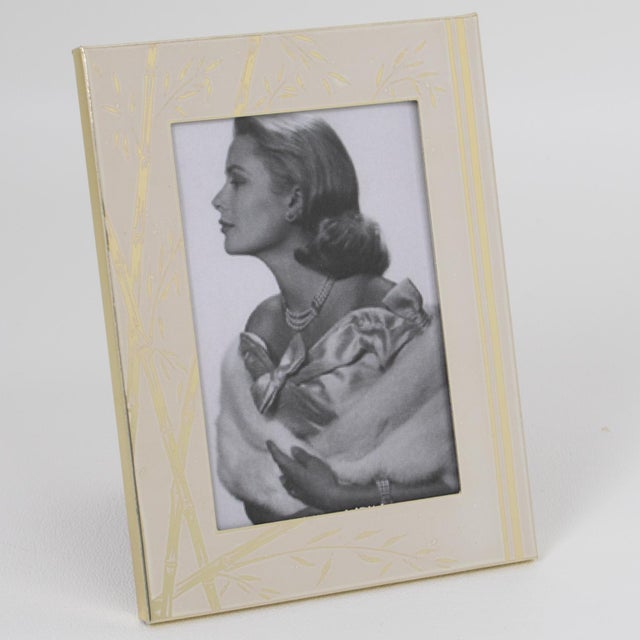 Umberto Mascagni White and Gilt Aluminum Picture Frame, Italy 1970s For Sale In Atlanta - Image 6 of 10