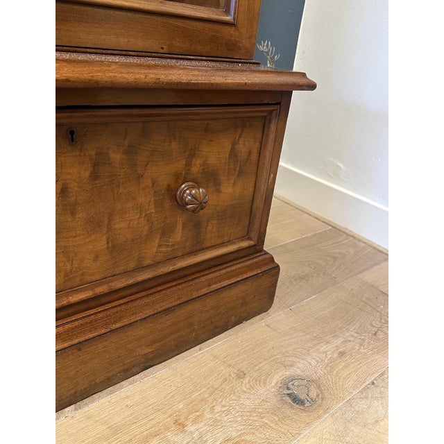 Large English Bookcase in Mahogany For Sale - Image 12 of 16