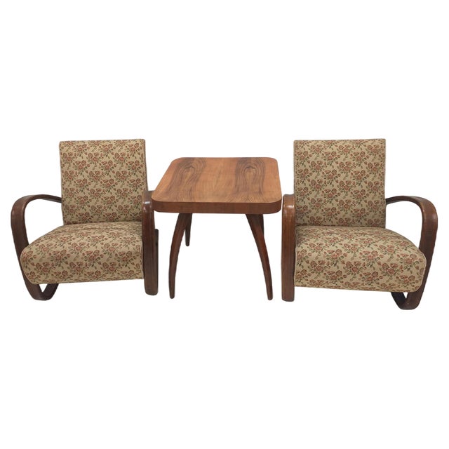 H 269 Jindřich Halabala Armchairs and Spider Table, Former Czechoslovakia, 1960s, Set of 3 For Sale