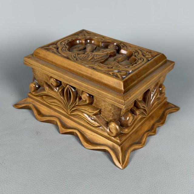 Vintage Hand-Carved Wooden Jewelry Box by Ignoto, 1960s For Sale - Image 5 of 16