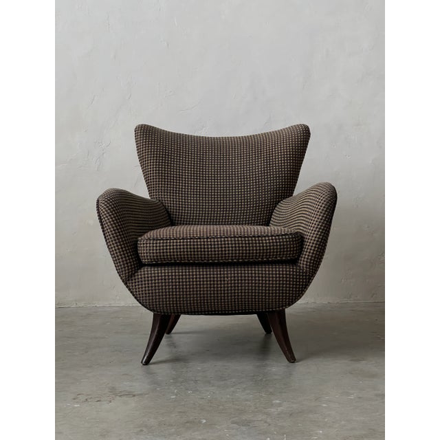 An incredible example of Ernst Schwadron’s chair design. Austrian architect and designer escaped Nazi occupation and took...