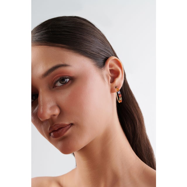 Natural Oval Cut 4.07ct Rainbow Sapphire Half Hoop Earrings in 14k Yellow Gold- A Pair For Sale - Image 10 of 16
