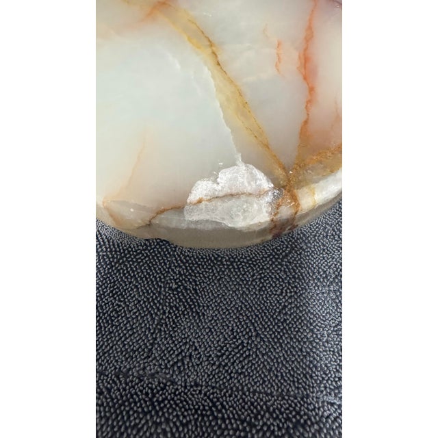 Gemstone Ashtray - Catchall Vintage Mid Century Banded Onyx Stone Ashtray Pair - Cream & Brown Marbled Catchall, Trinket Dish, Crystals Home Decor Set For Sale - Image 7 of 7