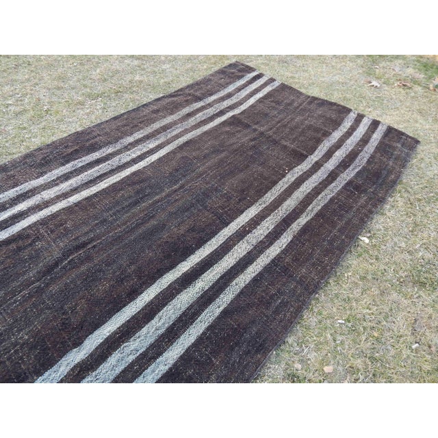 Vintage Goat Hair Turkish Kilim Rug 5′5″ × 9′10″ For Sale In Philadelphia - Image 6 of 11