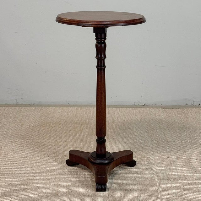 English Vintage English Mahogany Lamp Table ~ End Table For Sale - Image 3 of 16