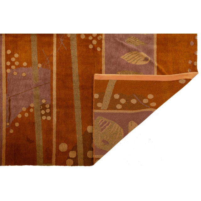 This stunning Modern Tibetan wool and silk rug is a masterpiece of contemporary textile art, hand-knotted with meticulous...