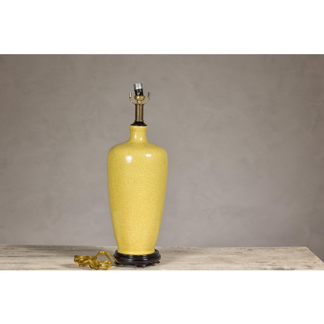Traditional Late 20th Century Yellow Crackle Glazed Ceramic Vase Made into Table Lamp on Wooden Base For Sale - Image 3 of 9