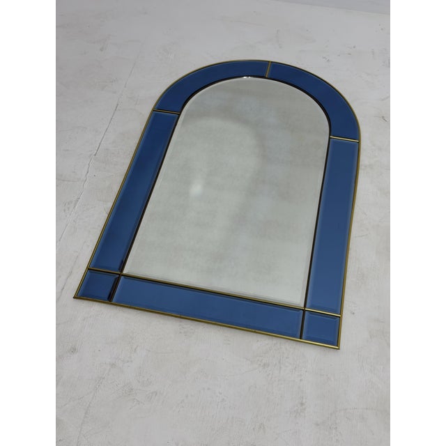 Blue Italian Arched Wall Mirror with Blue Glass Frame in the style of Cristal Arte, 1970 For Sale - Image 8 of 12