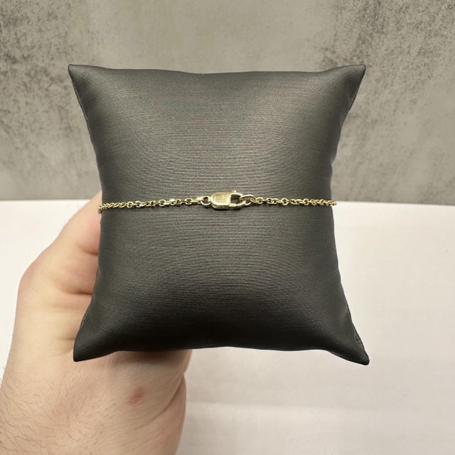 Contemporary Trendy Diamond Bracelet in 14kt Yellow Gold - 0.51ctw Gh Si2-I1, 7" For Sale - Image 3 of 4