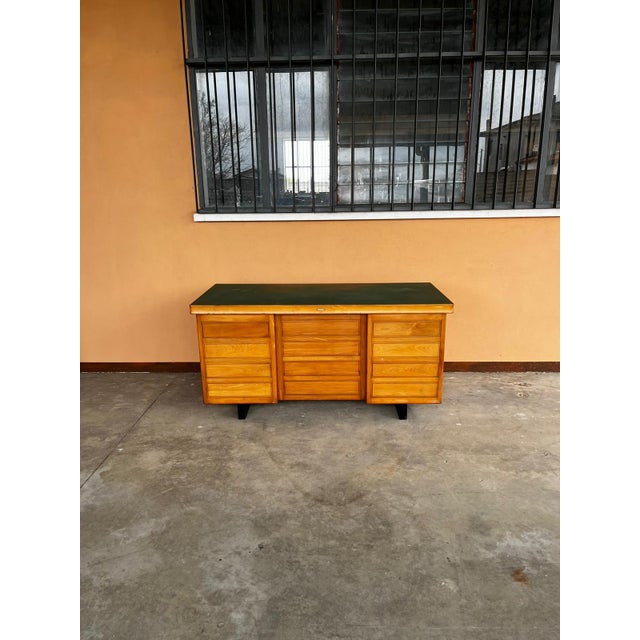 Wood Mid-Century Desk with Green Top and Eight Drawers by Anonima Castelli for Castelli, 1950s For Sale - Image 7 of 8