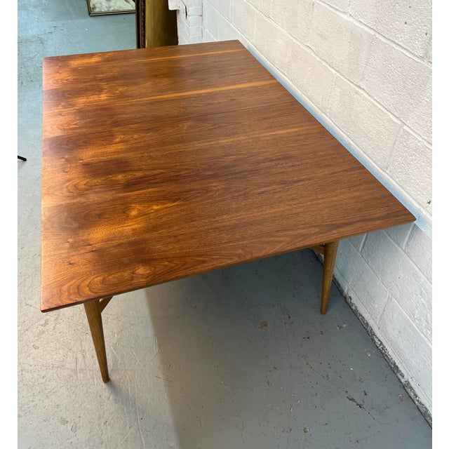 Mid-Century Modern Mid 20th Century Tapered Walnut Expanding Leaf Table For Sale - Image 3 of 13