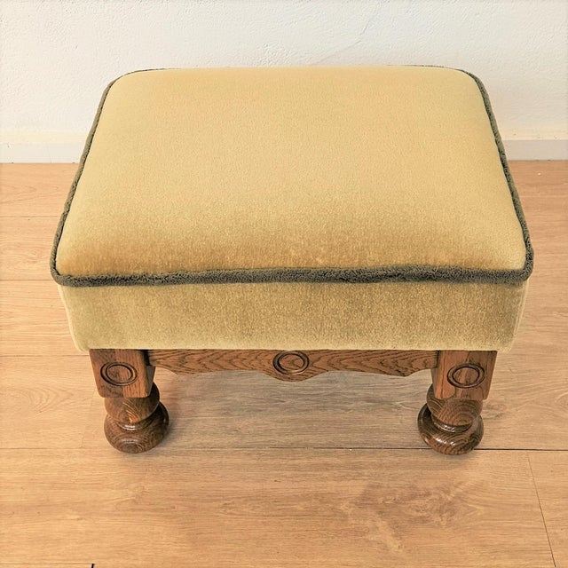 1970s Vintage Green Stool on Wheels, 1970s For Sale - Image 5 of 6