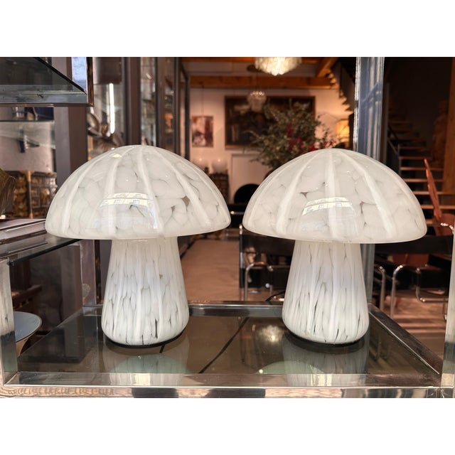 Mid-Century Modern Vintage Murano Glass Lamps, Italy, 1970s, Set of 2 For Sale - Image 3 of 6
