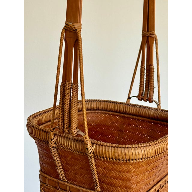 20th Century Japanese Ikebana Basket For Sale - Image 4 of 11