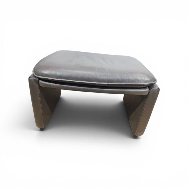 Vintage Swiss Leather Pouf from de Sede, 1970s For Sale - Image 6 of 15