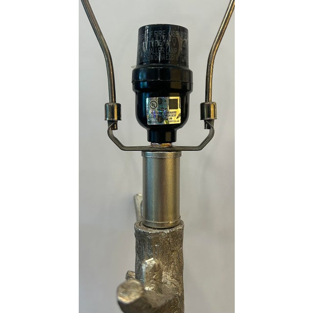 Organic Modern Silvered Metal Faux-Bois Table Lamp, Original Finial and Shade For Sale In Miami - Image 6 of 7