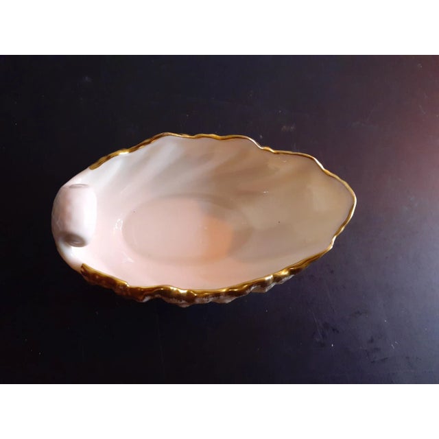 Traditional 1960s Lenox Porcelain Ridged Edge Nappy Dish For Sale - Image 3 of 5