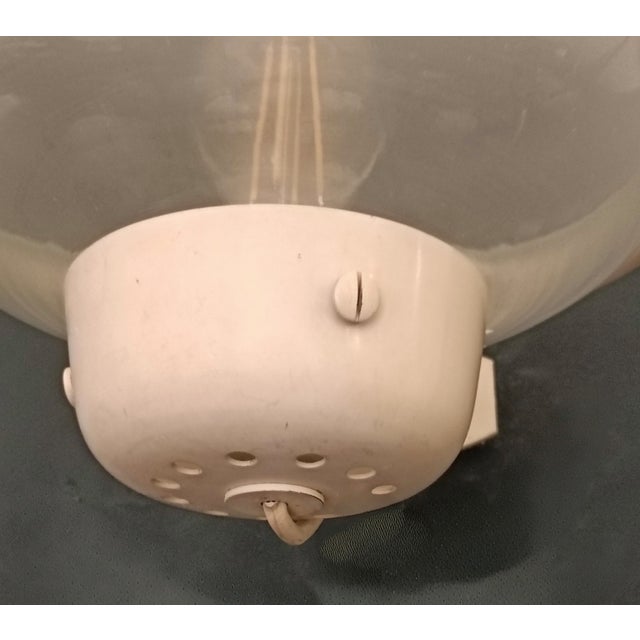 1950s White 228 Wall Lamp by Gino Sarfatti for Arteluce, Italy, 1950s For Sale - Image 5 of 9