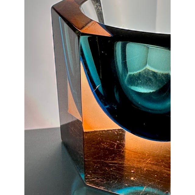 Faceted Murano Glass Art Bowl by Flavio Poli for Seguso Verti d'Arte, 1960s For Sale - Image 11 of 18
