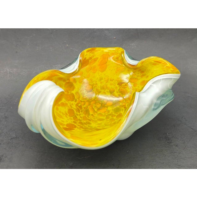 Mid 20th Century Murano Glass Decorative Bowl For Sale In Miami - Image 6 of 11