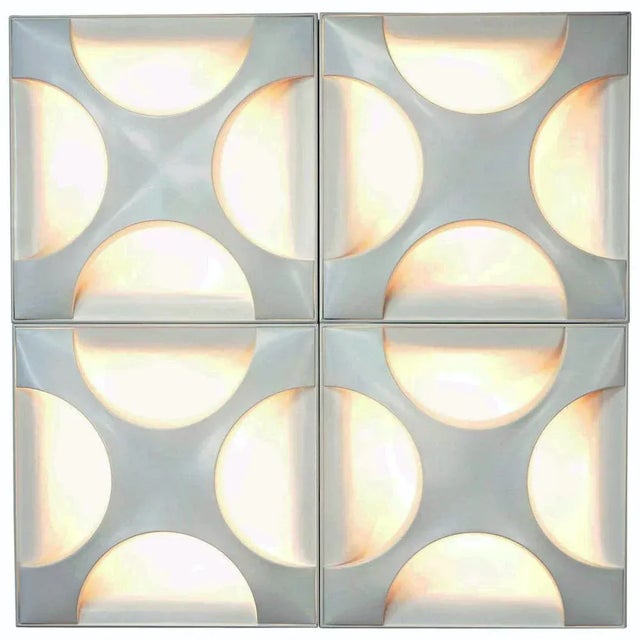 Ceiling or wall light model Oyster/Kreuzauster, German design by Rolf Krüger for Staff. Design, circa 1968. Construction...