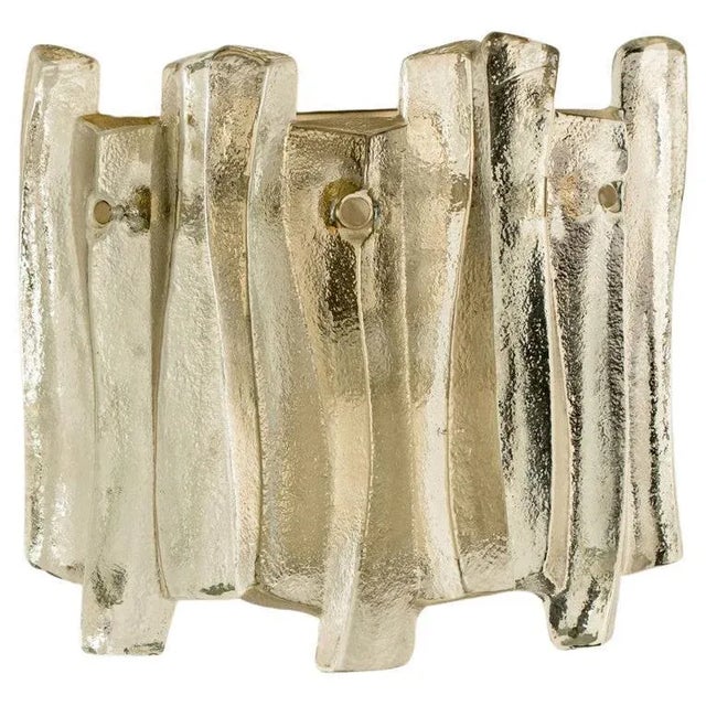 Textured Ice Glass and Chrome Wall Light attributed to J. T. Kalmar for Kalmar, 1970s For Sale - Image 10 of 10