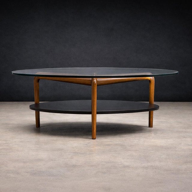 Round “Spider” Coffee Table in Ivory Wood by Roberto Aflalo for Blanco e Preto, Brazil, 1952 - Lot 840 For Sale In New York - Image 6 of 10
