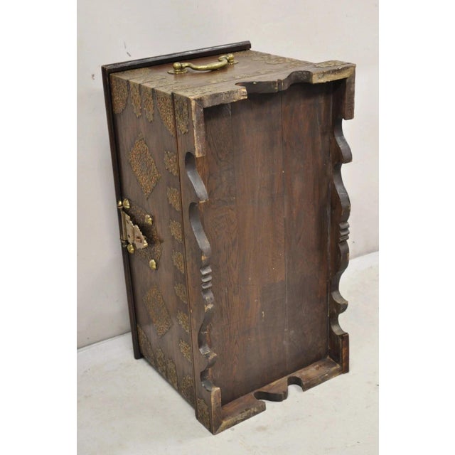 Antique Anglo Indian Oak Wood & Brass Mounted Coffer Blanket Chest Trunk For Sale - Image 16 of 16