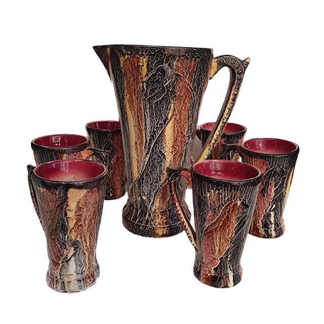 Dinosaur-Shaped Jug with Cups in Art Deco Shape and Colours, 1940s, Set of 7 For Sale
