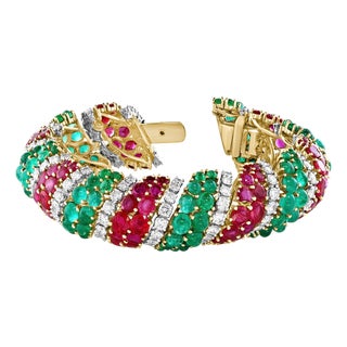 35 Ct Emeralds & 35 Ct Rubies + 15 Ct Diamond Bracelet 18ky Gold, 8 " For Sale