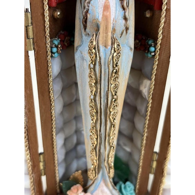 Statuette of the Madonna with 18K Gold and Precious Stones, Italy, 1981 For Sale - Image 11 of 14