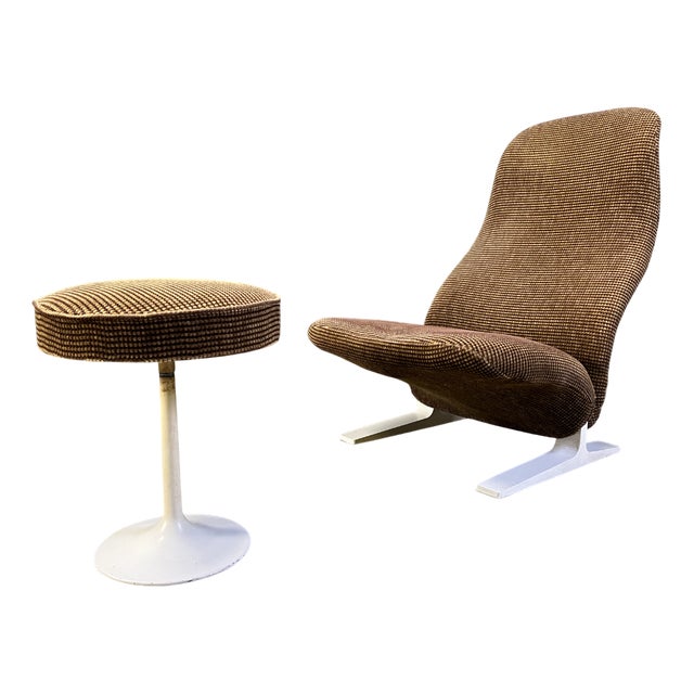 Set of F784 Concorde Chair and Ottoman attributed to Pierre Paulin for Artifort, 1970s For Sale