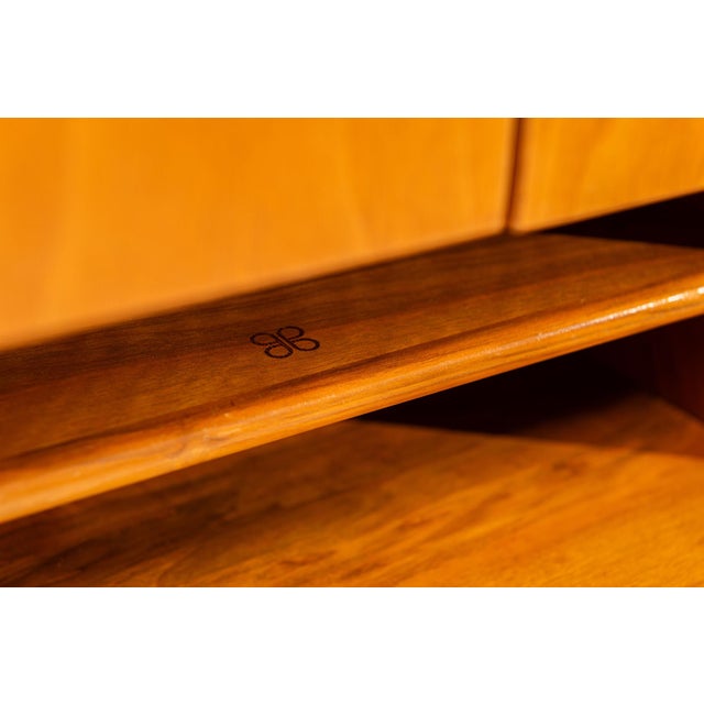 Brown Mod. Scuderia Highboard in Walnut by Scarpa for Bernini, Italy, 1970s For Sale - Image 8 of 13