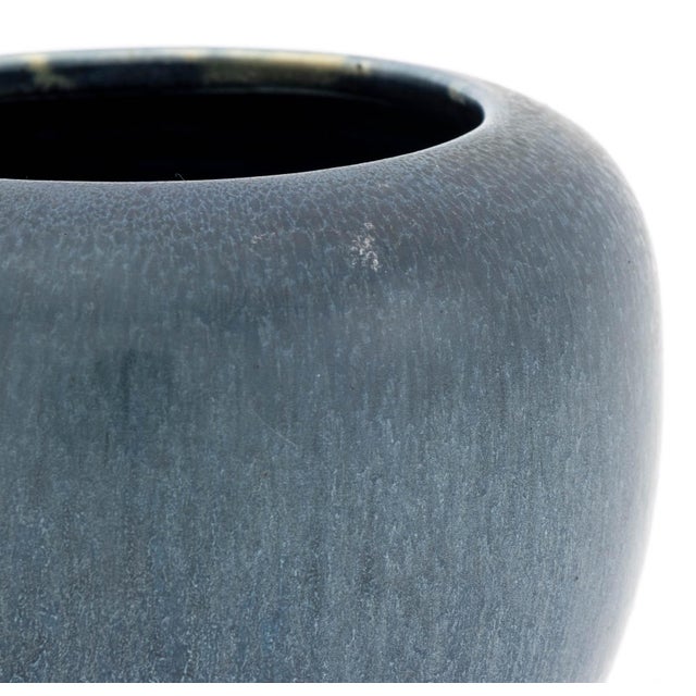 Hampshire Pottery Blue Matte Glazed Vase, early 20th century, marked "Hampshire Pottery", "M" in "O", and "40" to...