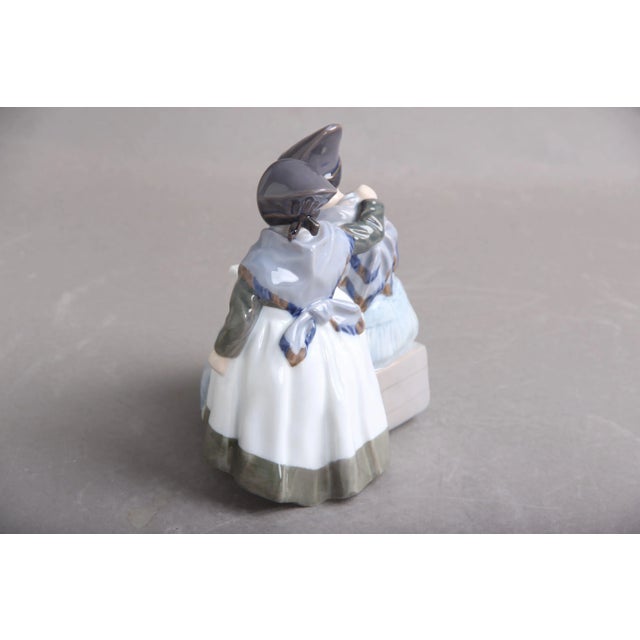 Model 1395 Amager Maids from Royal Copenhagen For Sale - Image 3 of 9